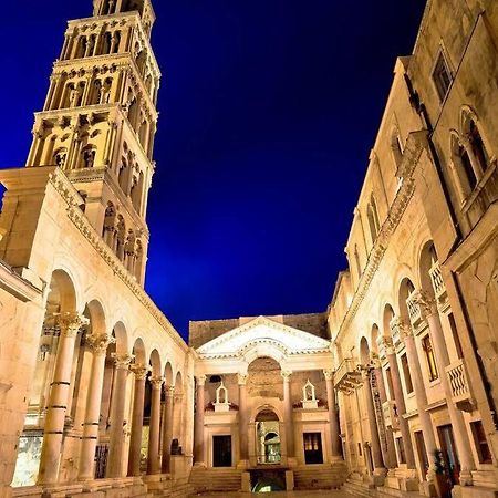 Apartman Drago 4* - 2 Minutes From The Town Centre Split Extérieur photo