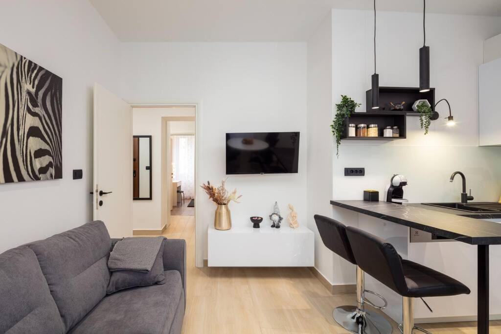 Apartman Drago 4* - 2 Minutes From The Town Centre Split Extérieur photo